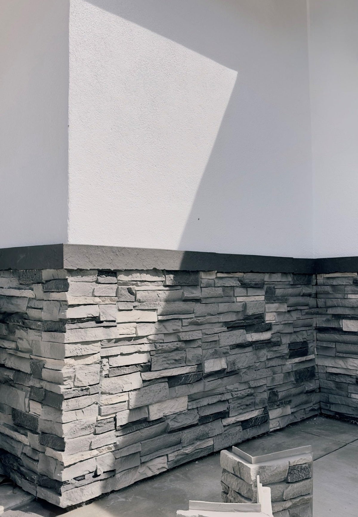 WallWell FogStone faux stone sample piece size and relief depth